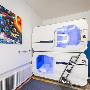Hostel Space - Station # Hauptbahnhof, Wien
